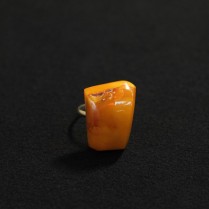 Vintage amber ring